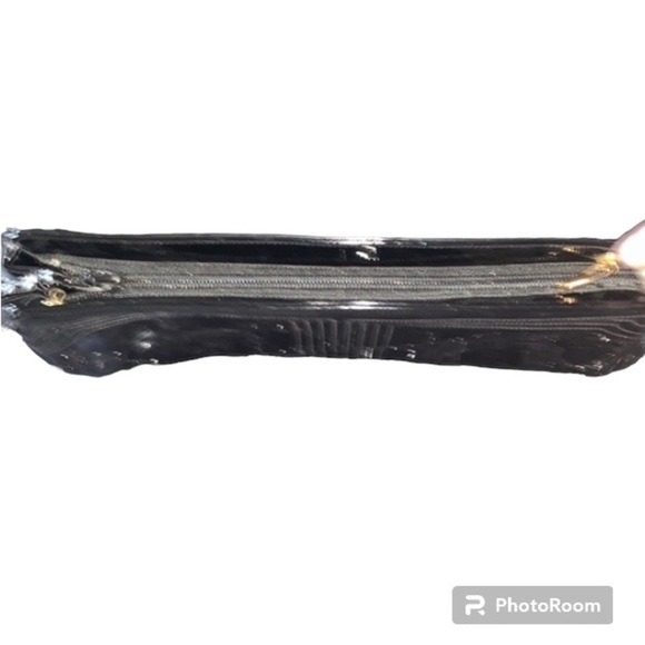 LOU TAYLOR CLUTCH PURSE (Vintage) - Picture 3 of 5